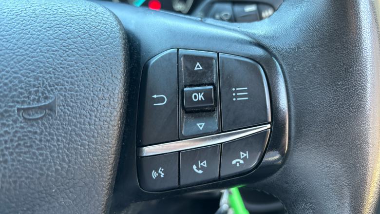 Ford Transit Custom 320 L1 Diesel Fwd 2.0 EcoBlue 170ps Low Roof Limited Van Auto